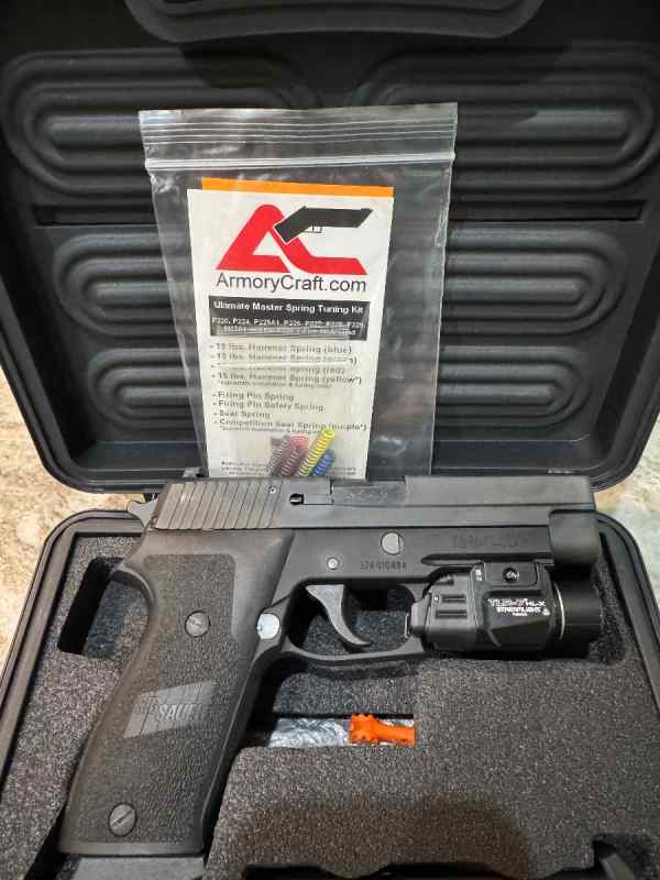 Sig P220 