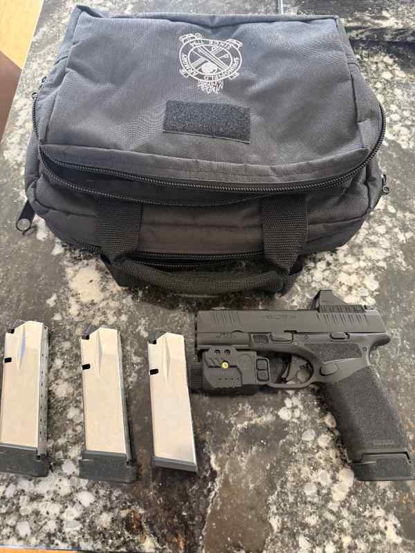 Springfield Hellcat Pro Comp RP w/optic/lzrlight